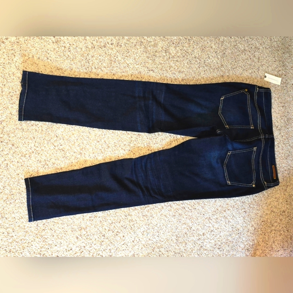 NWT, Anthropologie, Dark blue wash jeans, Size 30 - Picture 2 of 3